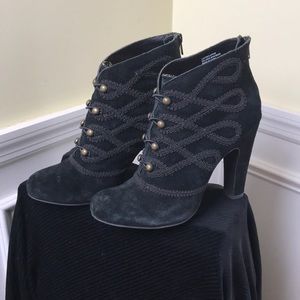Vintage design Seychelles velvet black ankle boots